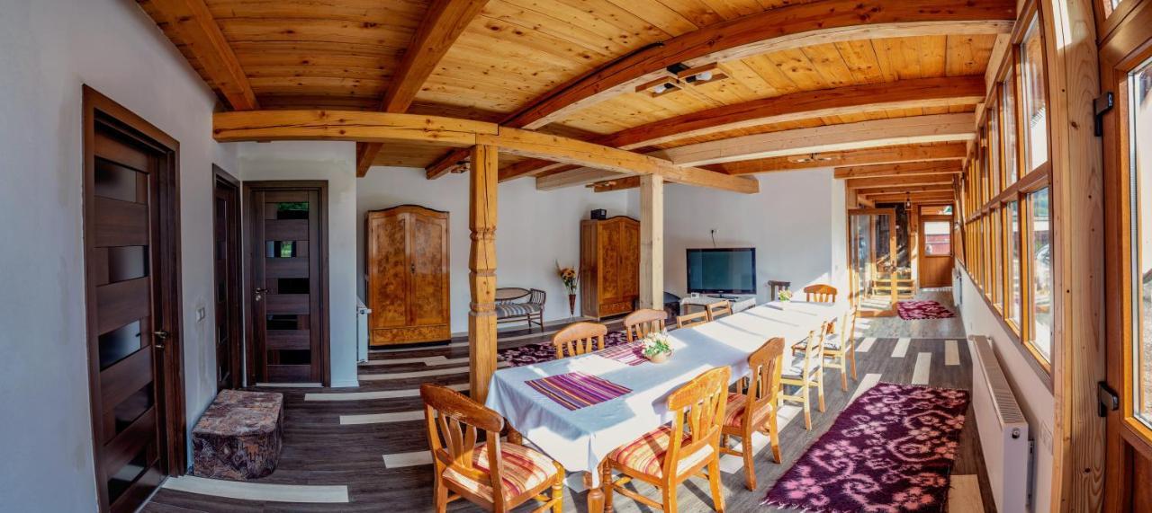 Casa Buga Hotel Vişeu de Sus Екстериор снимка